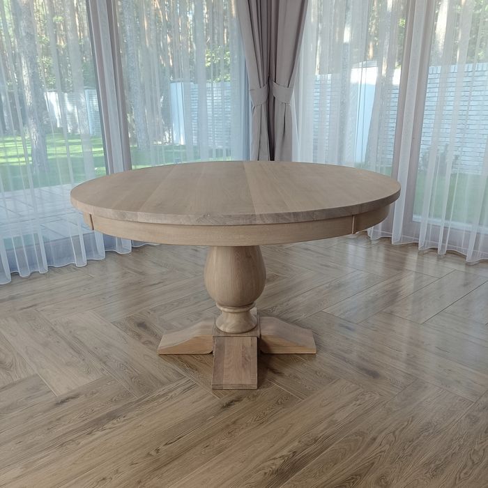 Okrągły stół dębowy model Tulipan lity dąb