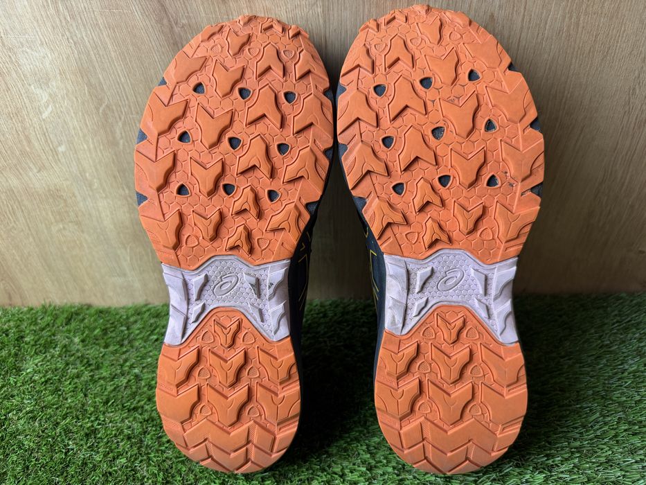 Asics Gel-Venture 10 Waterproof розмір 40.5