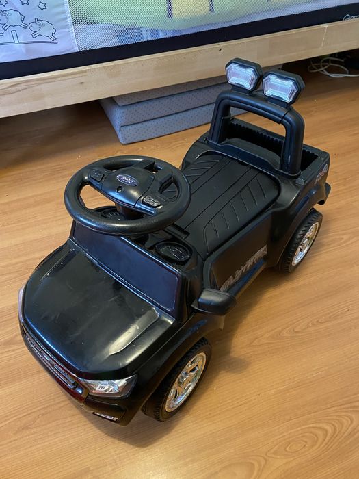 Viatura Infantil com Led