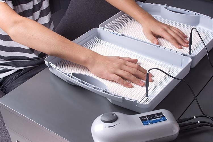 Aparelho de intoforese para transpirar de mãos e pés