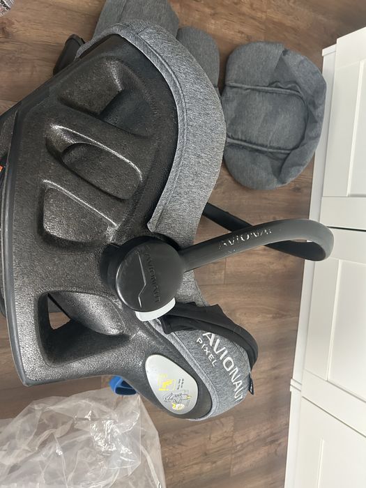 Fotelik nosidełko Avionaut Pixel 0-13 kg