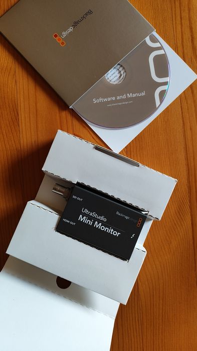 Blackmagic Design UltraStudio lMini Monitor (Thunderbolt) + caixa + CD