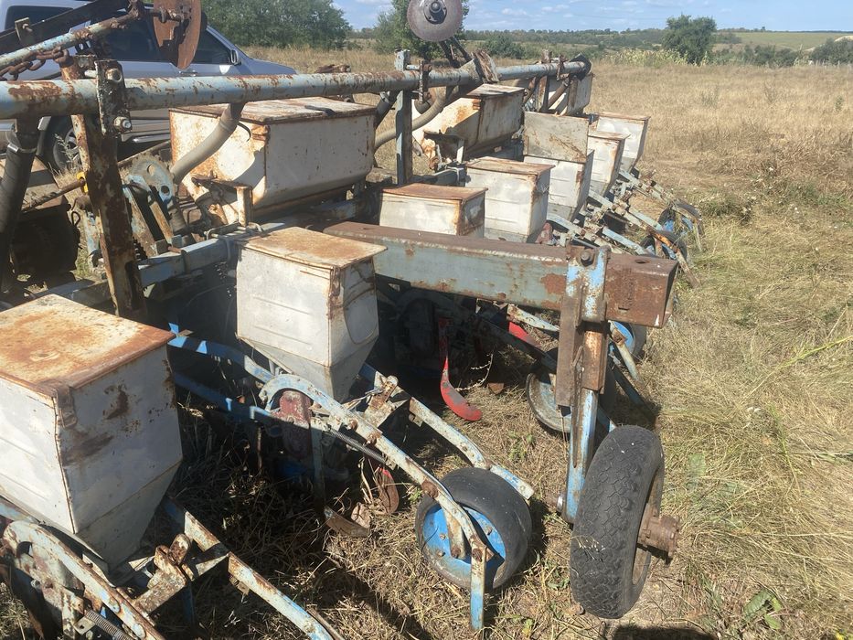 Сівалка СУПН 8 з транспортним пристроєм