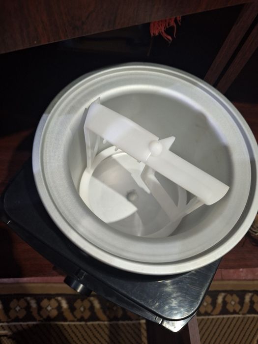 Продам мороженицю. Морожениця. Мороженниця