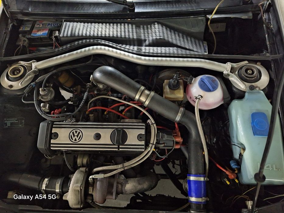 VW Polo G40 AutoPamplona & MrCap