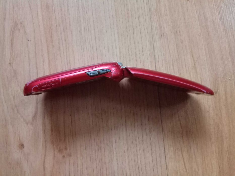 Стильний телефон Samsung SGH-E570 «жабка»