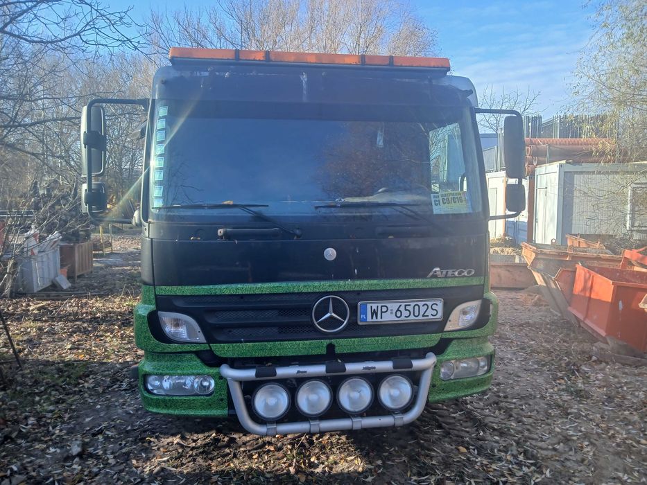 Sprzedam lawetę Mercedes