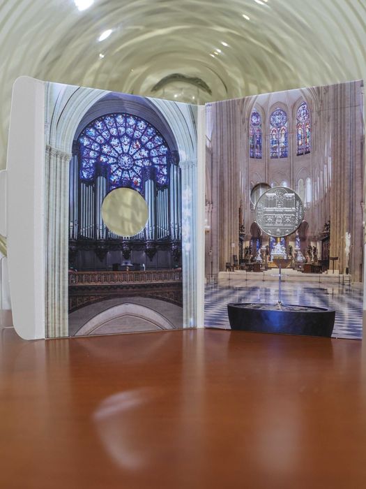 França Moeda 10 € Prata - 2025 - Catedral de Notre Dame de Paris