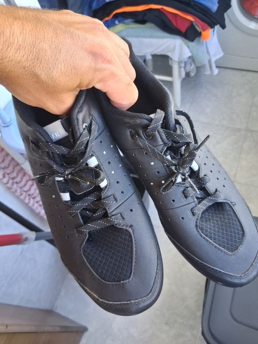 Vendo tenis 42 de RPM