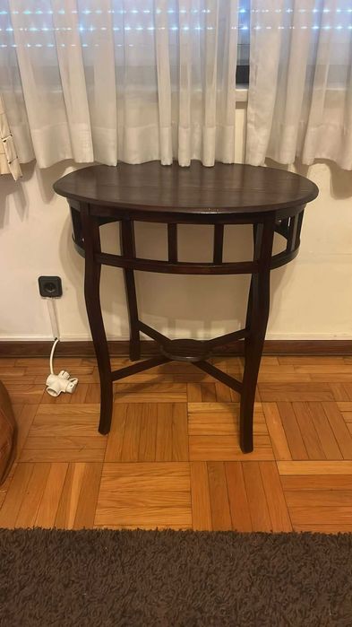 mesa de madeira oval antiga 67x45cm