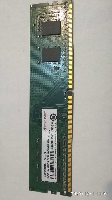 Оперативная память DDR4 16GB AMD Radeon Memory 3000MHz CL16
