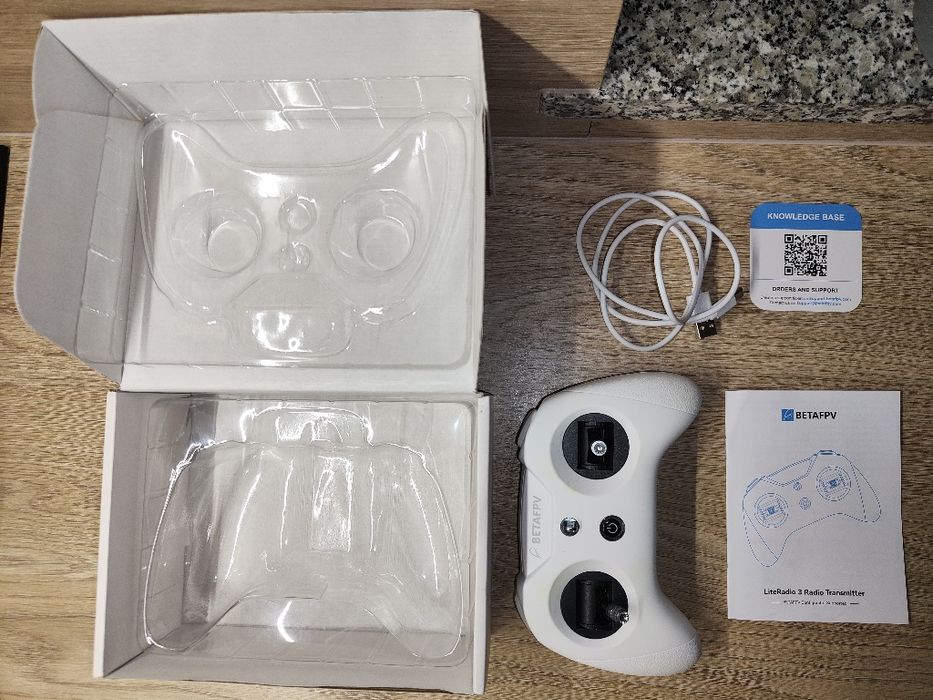 BetaFPV Lite Radio 3 ELRS