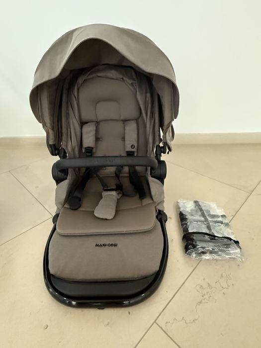 Carrinho Bebé Maxi Cosi
