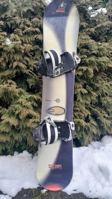 Deska snowboardowa Boarding Factory RANGER 144 z wiązaniami