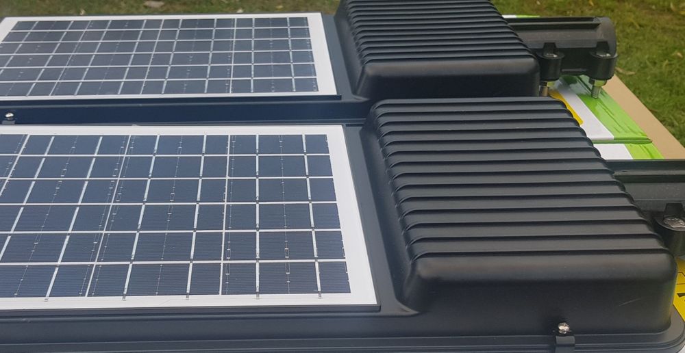 Lampa Solarna 360W Halogen LED Latarnia Czujnik Ruchu Zmierzchu+Pilot