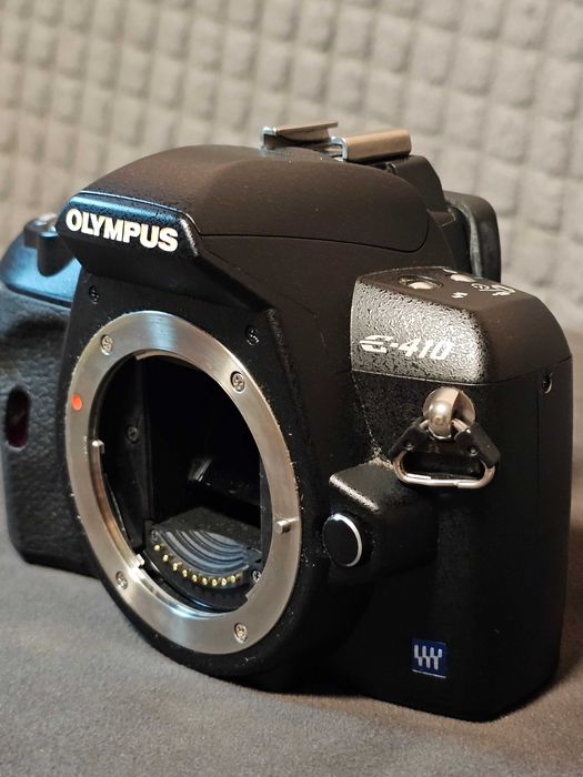 Продам цифровой фотоаппарат Olympus410 для работы или на запчасти