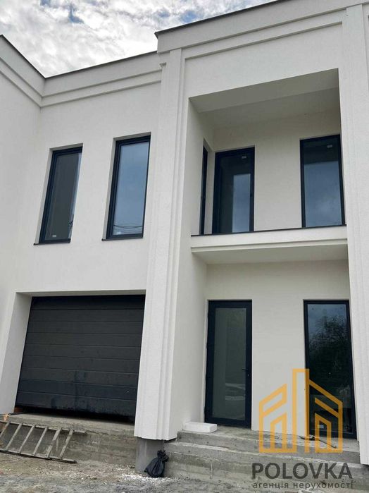 Продаж 2-поверхового таунхаусу, Компотний