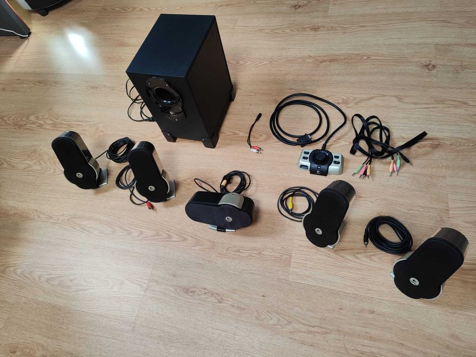 Colunas Logitech G51 5.1 surround