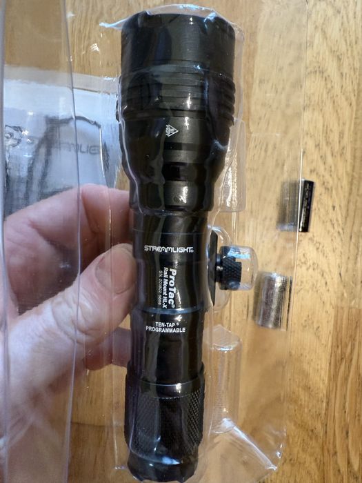 Sreamlight hl-x 1000 lumens