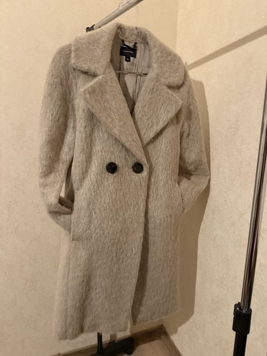 Пальто немецького бренда Comma