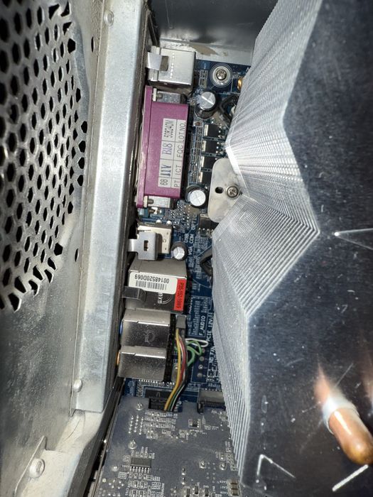 Ретро пк або компʼютер динозавр