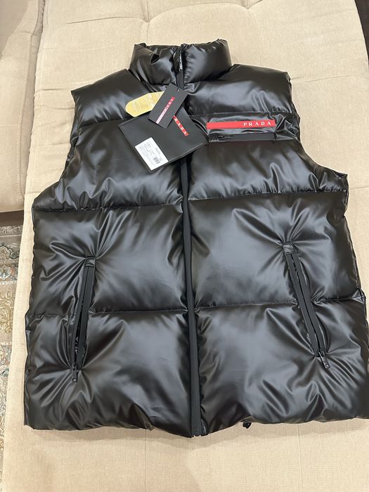 Продам чоловіча жилєтка PRADA. НОВА !!!