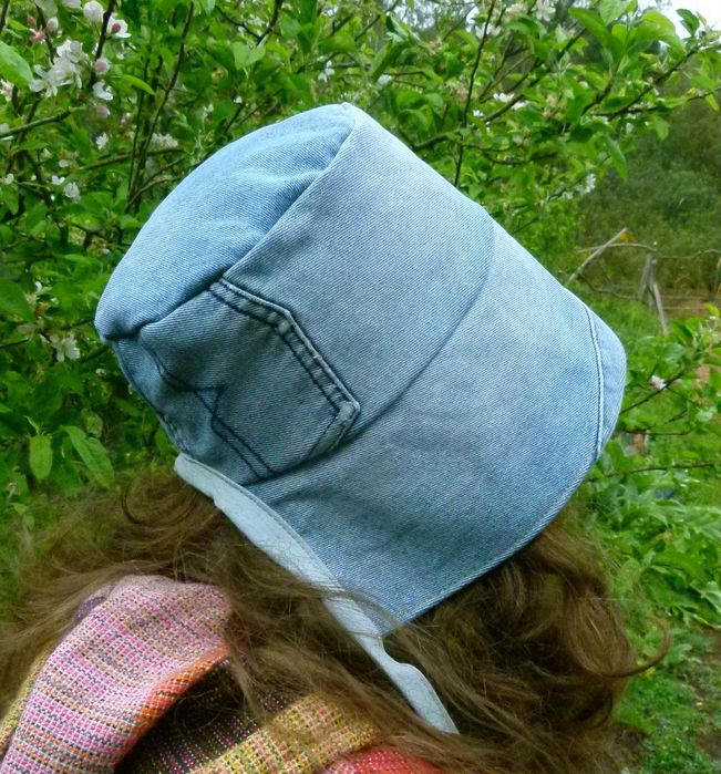 chapéu de sol artesanal em ganga (Handmade denim sun bonnet)