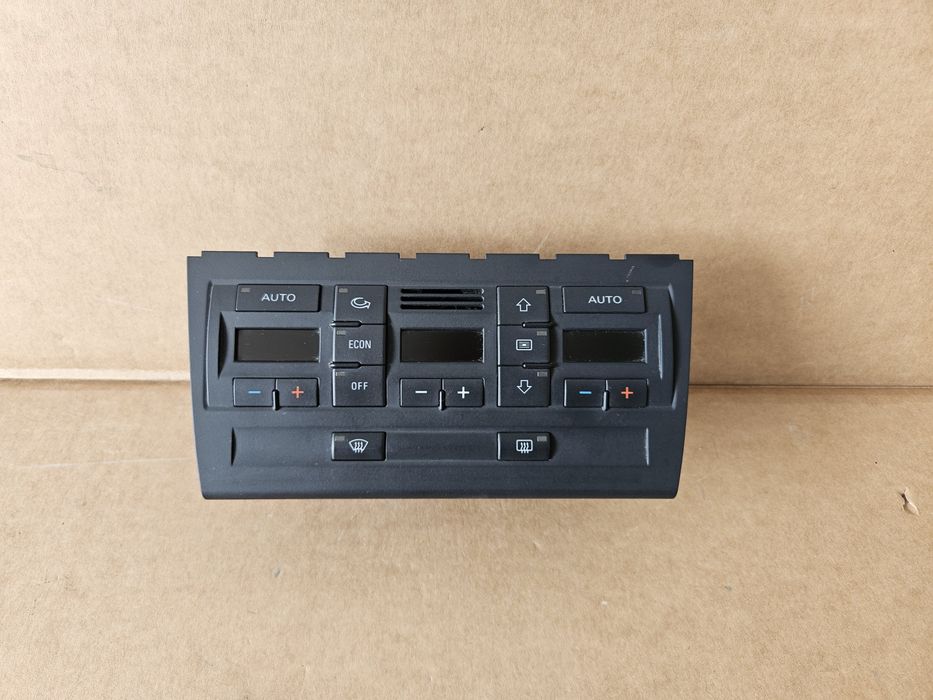 Audi A4 B7 8e0 Seat Exeo panel klimatyzacji nawiewu 8E0820043BL