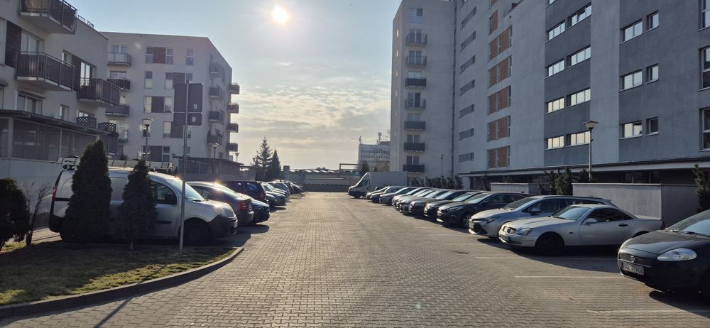 Garaż podziemny w apartamentach super lokalizacja Gorąco polecam!!! - Widok 4