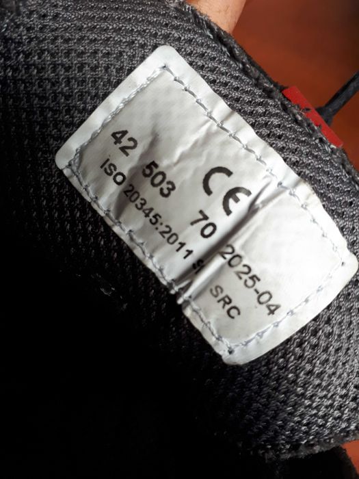 Buty ochronne robocze z podnoskiem do pracy nr 42