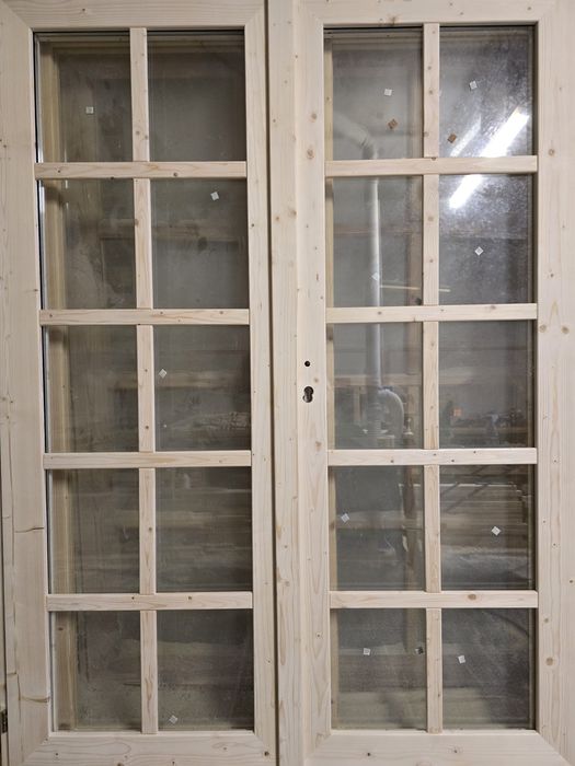 Okno  drewniane 150 x 200