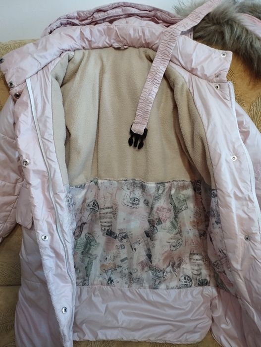 Плащик демісезонний на дівчинку