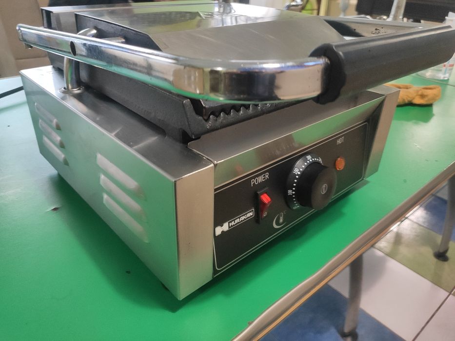 Гриль професійний Hurakan 1.8kw