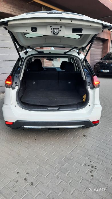 Nissan Rogue hybrid