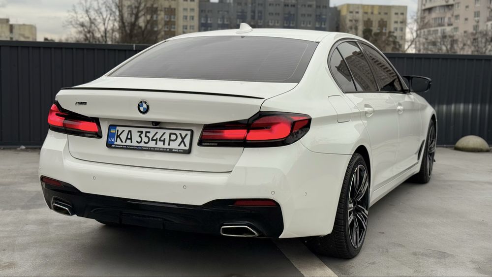 BMW 5 Series 2018 VIN WBAJC51020G862552 фото оголошення 12 з 24