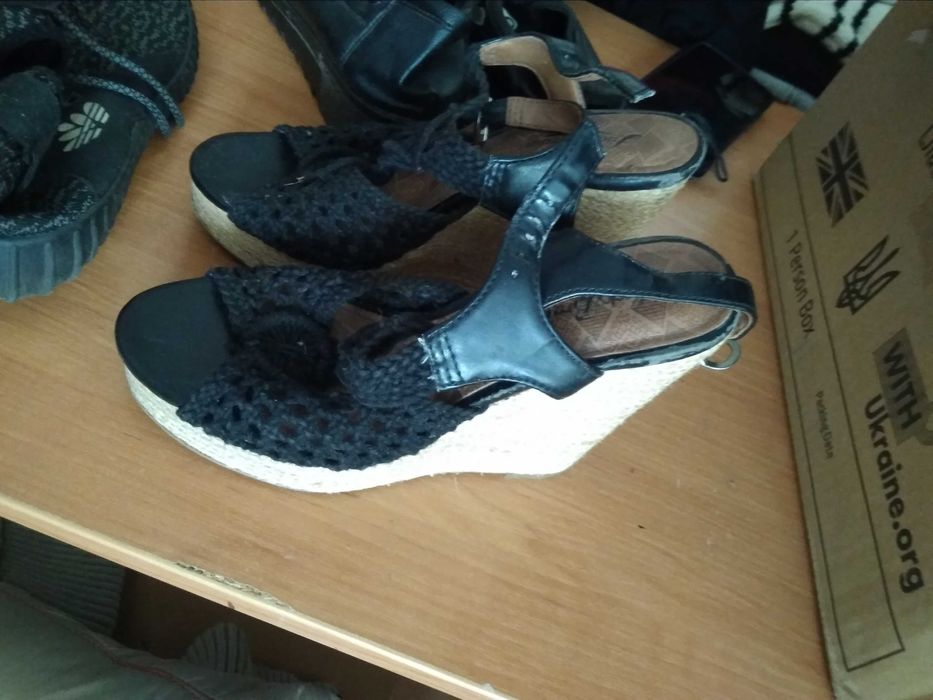 Обувь разные варианты то