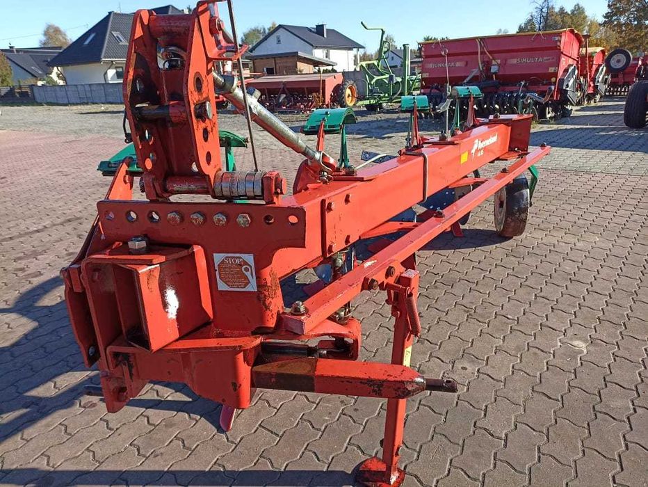 Plugi cztero skibowe Kverneland Vario.50 na skibe.