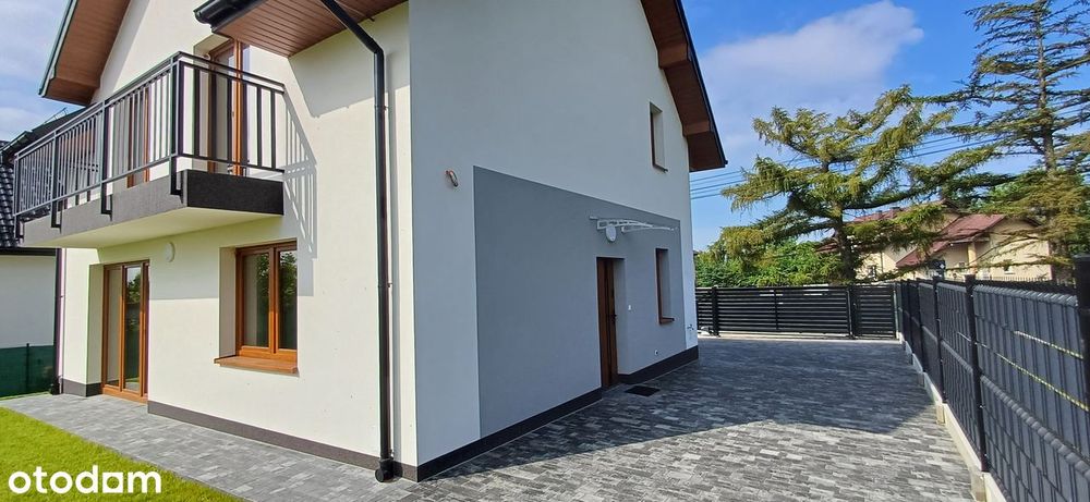 Nowy dom wolnostojący Szyce 170 m2 działka 8,46 ar ogrodzenie kominek