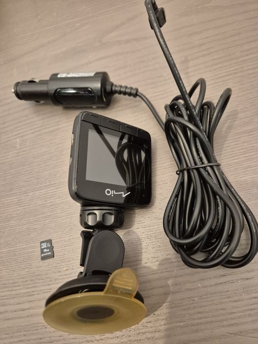 Kamera samochodowa MIO, karta 16GB, zasilacz