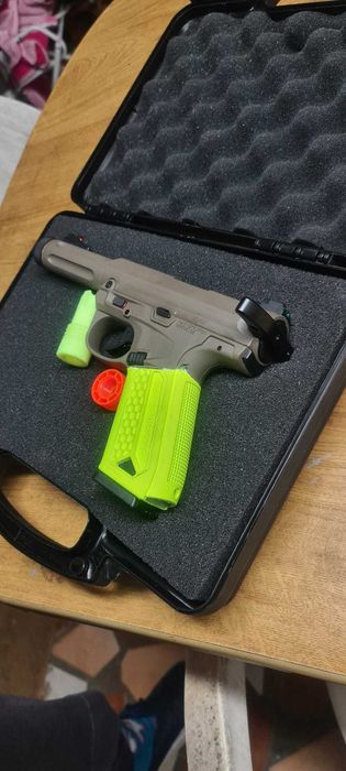 Vendo arma de Airsoft AAPP-01 COM EXTRAS