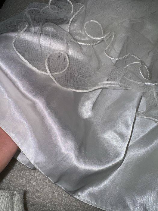 Niemowlęca sukienka na chrzest elegancka