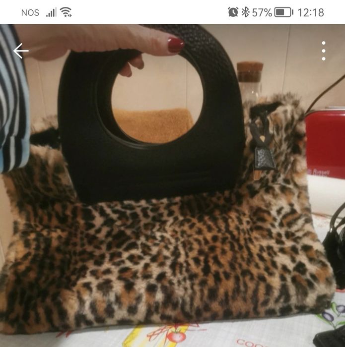 Mala de senhora muito bonita