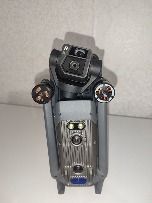 Dji Mavic 3  коптер