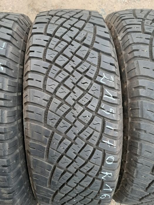 215/70R16 GENERAL , komplet opon letnich SUV.
