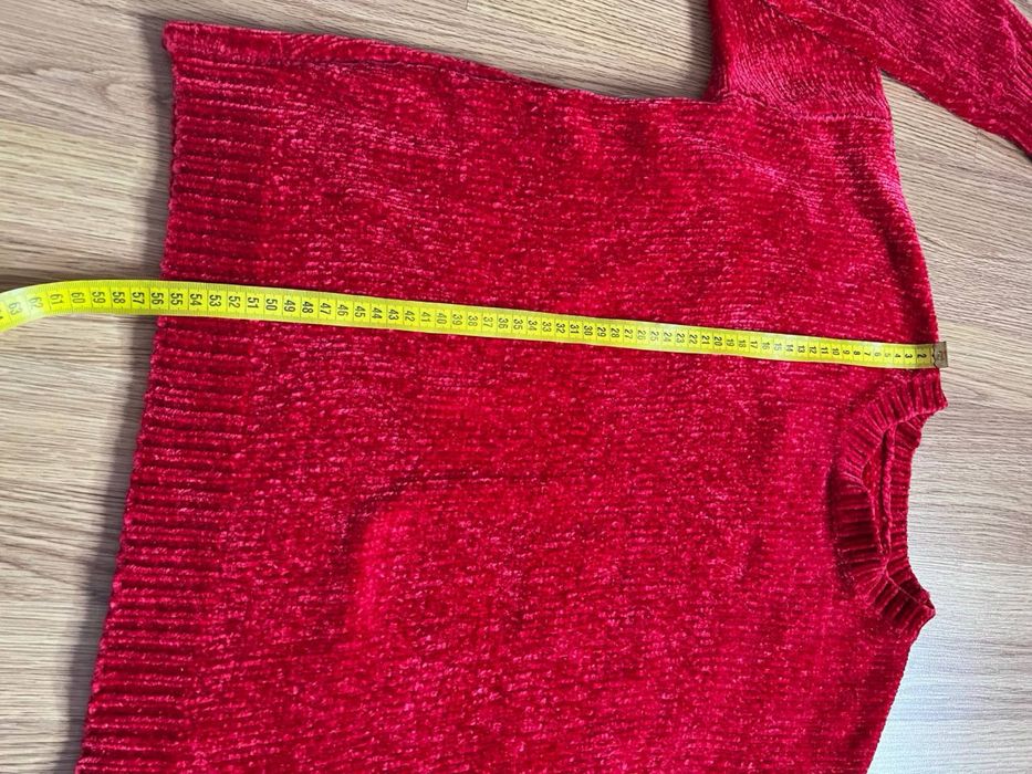 Светр червоний sinsay s