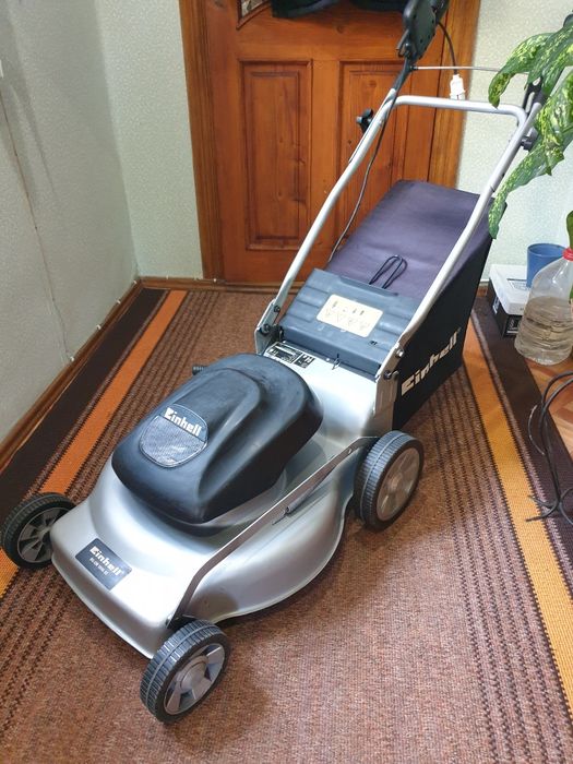 Знижка!! Електрична косарка Einhell 1800w*46см Німеччина