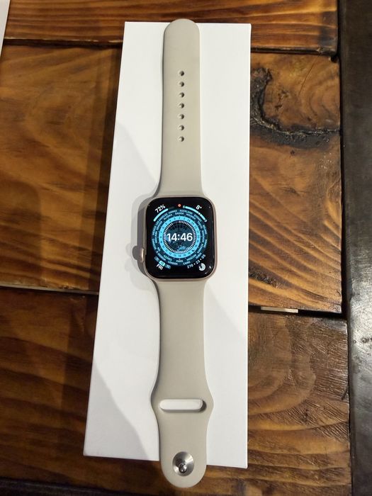 Apple Watch Seria 5 - 44 mm