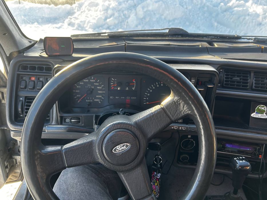 Продам ford sierra 2.0i