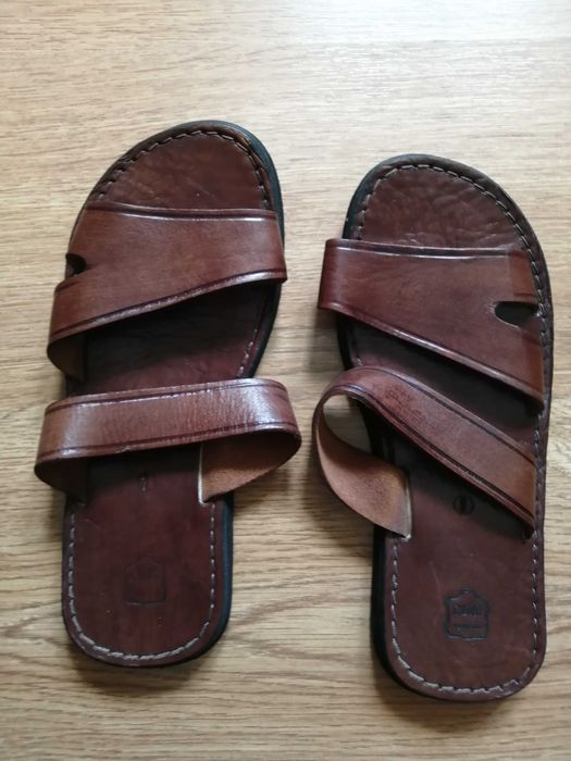 Sandálias de couro africanas