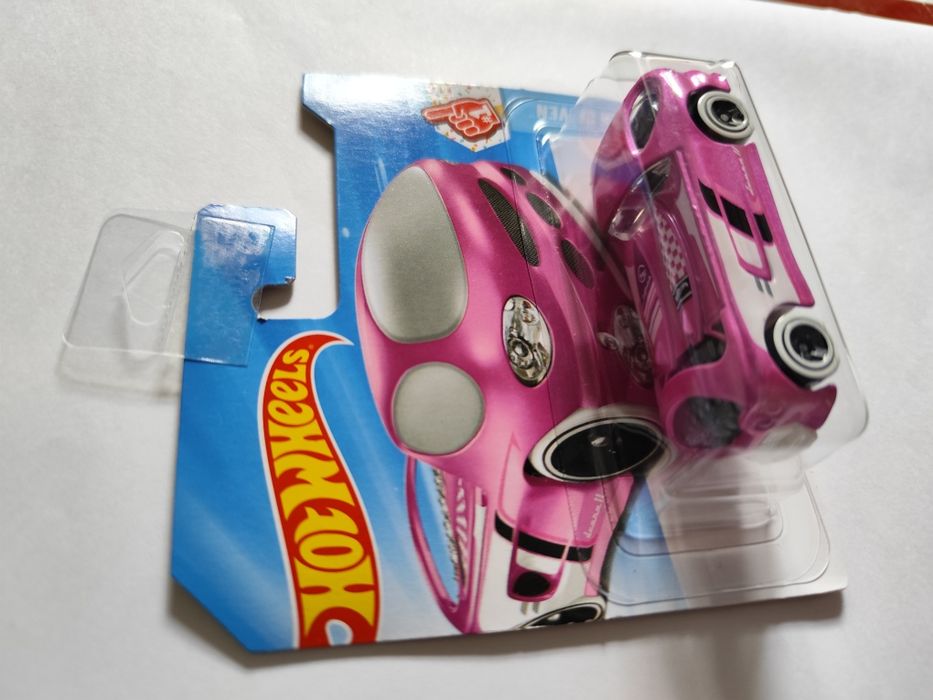 Hot Wheels Deora II